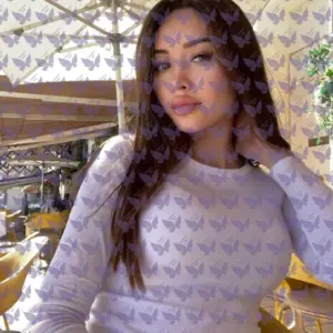 Имя: Мика, Возраст: 31, Грудь: 3