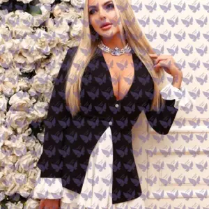 Имя: Милана, Возраст: 29, Грудь: 4