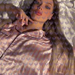 Имя: Милана, Возраст: 20, Грудь: 3