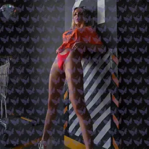 Имя: Милана, Возраст: 29, Грудь: 4