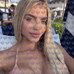 Имя: Миленна, Возраст: 25, Грудь: 2