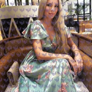 Имя: Мира, Возраст: 25, Грудь: 3