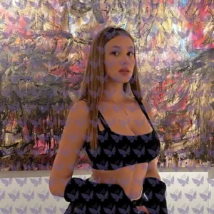 Имя: Миранда, Возраст: 24, Грудь: 3