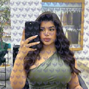 Имя: Мирика, Возраст: 24, Грудь: 4