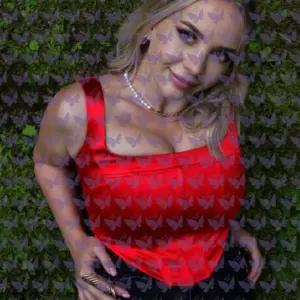 Имя: Мирта, Возраст: 23, Грудь: 4