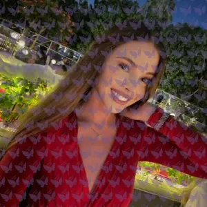 Имя: Надя, Возраст: 23, Грудь: 2