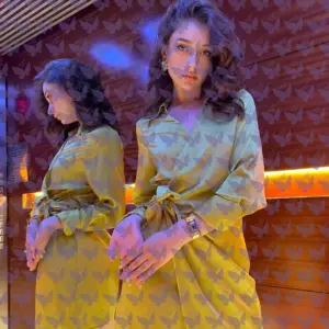 Имя: Надин, Возраст: 20, Грудь: 1