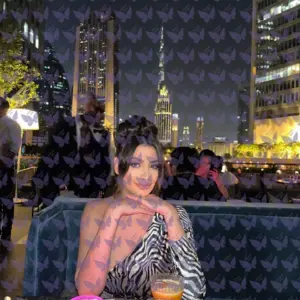 Имя: Найя, Возраст: 27, Грудь: 4