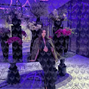 Имя: Найя, Возраст: 27, Грудь: 4