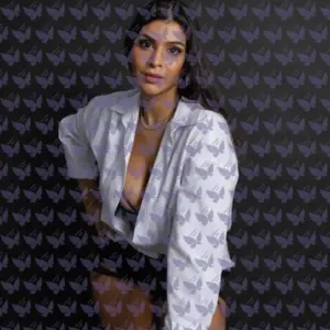 Имя: Найла, Возраст: 25, Грудь: 3