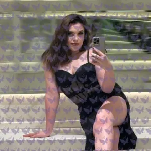 Имя: Наталья, Возраст: 22, Грудь: 2