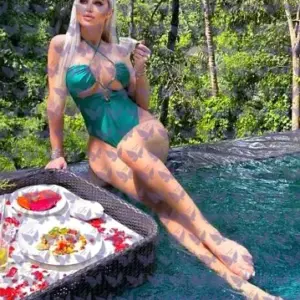 Имя: Наталья, Возраст: 26, Грудь: 3