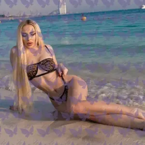 Имя: Николь, Возраст: 19, Грудь: 2