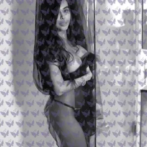 Имя: Нина, Возраст: 24, Грудь: 4