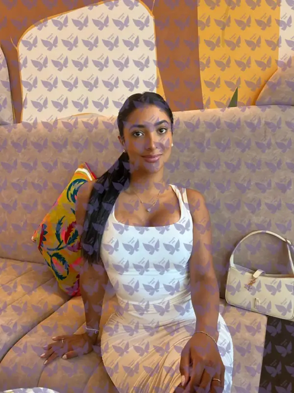 Имя: Нина, Возраст: 31, Грудь: 3