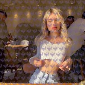 Имя: Нора, Возраст: 22, Грудь: 3