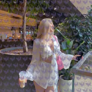 Имя: Нора, Возраст: 22, Грудь: 3