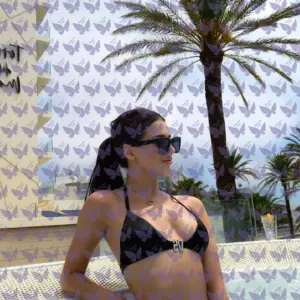 Имя: Одесса, Возраст: 21, Грудь: 1