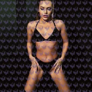 Имя: Окси, Возраст: 24, Грудь: 2