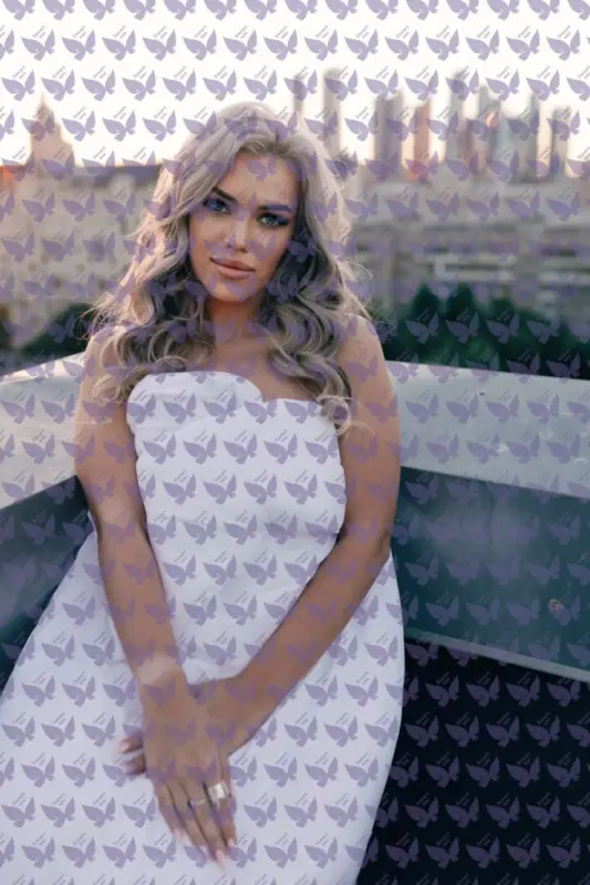 Имя: Окси, Возраст: 24, Грудь: 2