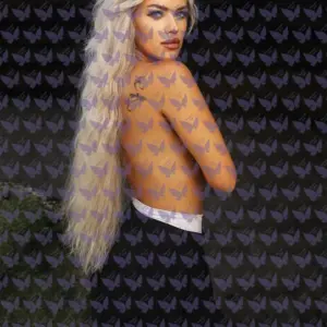 Имя: Oksy, Возраст: 24, Грудь: 2