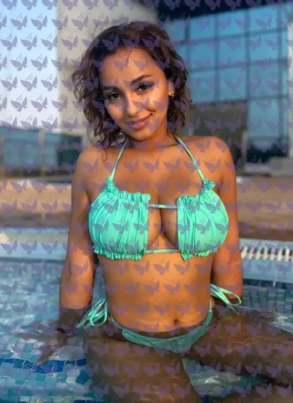 Имя: Оля, Возраст: 21, Грудь: 3