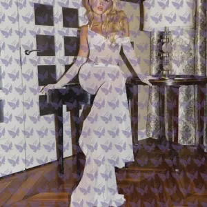 Имя: Оливия, Возраст: 26, Грудь: 2