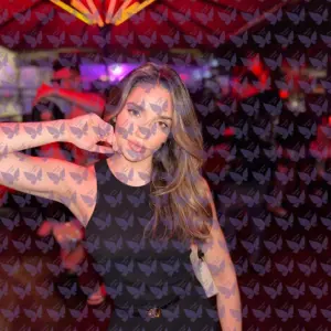 Имя: Пенелопа, Возраст: 21, Грудь: 1