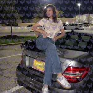 Имя: Пенелопа, Возраст: 23, Грудь: 2