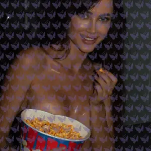 Имя: Полина, Возраст: 26, Грудь: 2