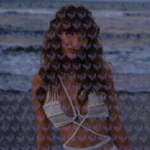 Имя: Полина, Возраст: 26, Грудь: 2