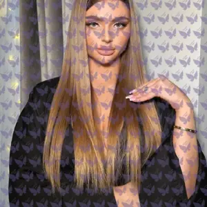 Имя: Полина, Возраст: 20, Грудь: 4