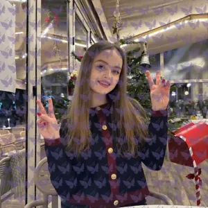 Имя: Райли, Возраст: 20, Грудь: 1