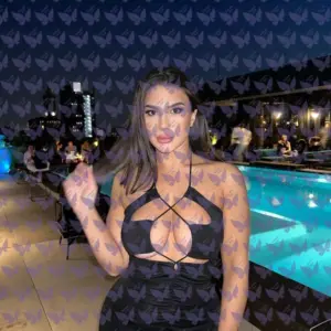 Имя: Ребекка, Возраст: 26, Грудь: 3