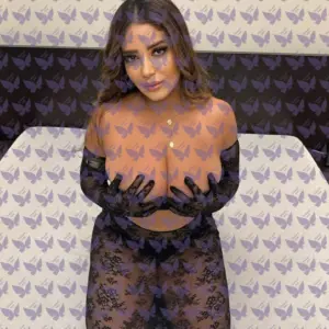 Имя: Реми, Возраст: 32, Грудь: 6