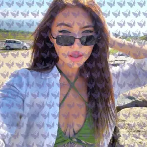 Имя: Ро, Возраст: 19, Грудь: 2