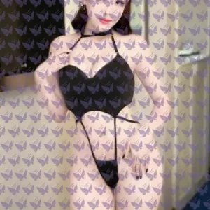 Имя: Роза, Возраст: 24, Грудь: 1