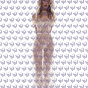 Имя: Розали, Возраст: 24, Грудь: 1