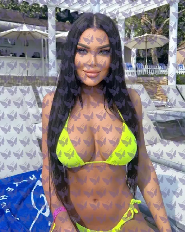 Имя: Сабина, Возраст: 21, Грудь: 4