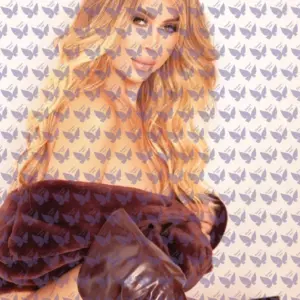 Имя: Сабрина, Возраст: 25, Грудь: 2