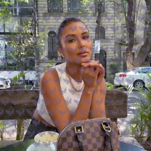 Имя: Шай Борхес, Возраст: 24, Грудь: 1