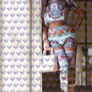 Имя: Сальма, Возраст: 29, Грудь: 2