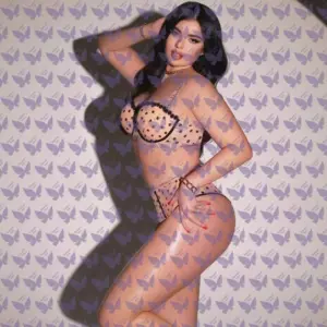 Имя: Самира, Возраст: 24, Грудь: 3