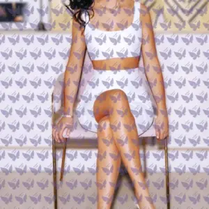 Имя: Сапфир, Возраст: 24, Грудь: 2