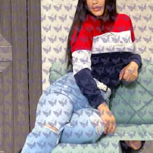 Имя: Сара, Возраст: 27, Грудь: 2