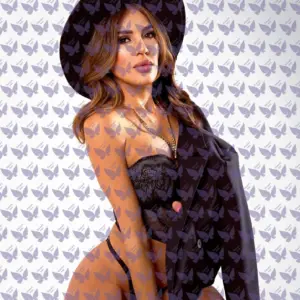 Имя: Сара, Возраст: 27, Грудь: 2