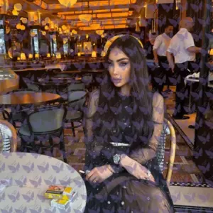 Имя: Сара, Возраст: 26, Грудь: 3