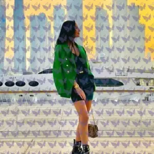 Имя: Саша, Возраст: 30, Грудь: 2