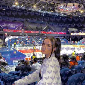 Имя: Саша, Возраст: 26, Грудь: 2