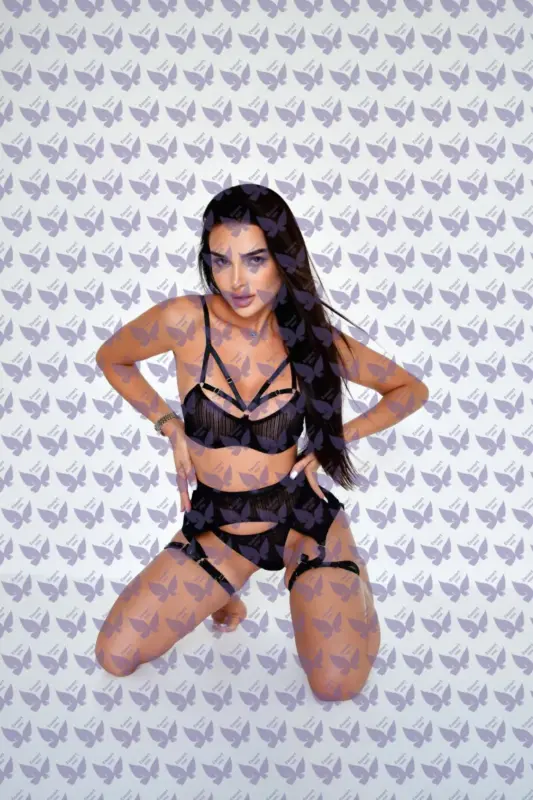 Имя: Шейла, Возраст: 23, Грудь: 3